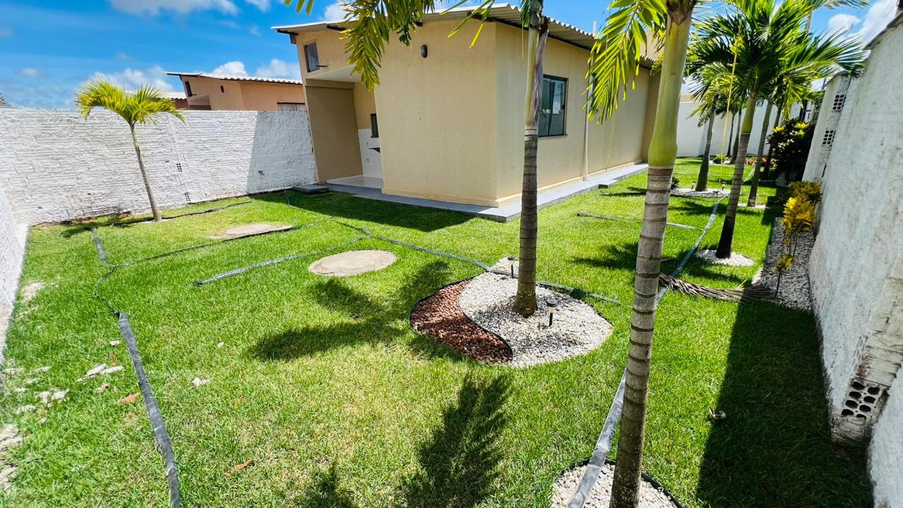 Fundos Esquerda - Casa Modelo